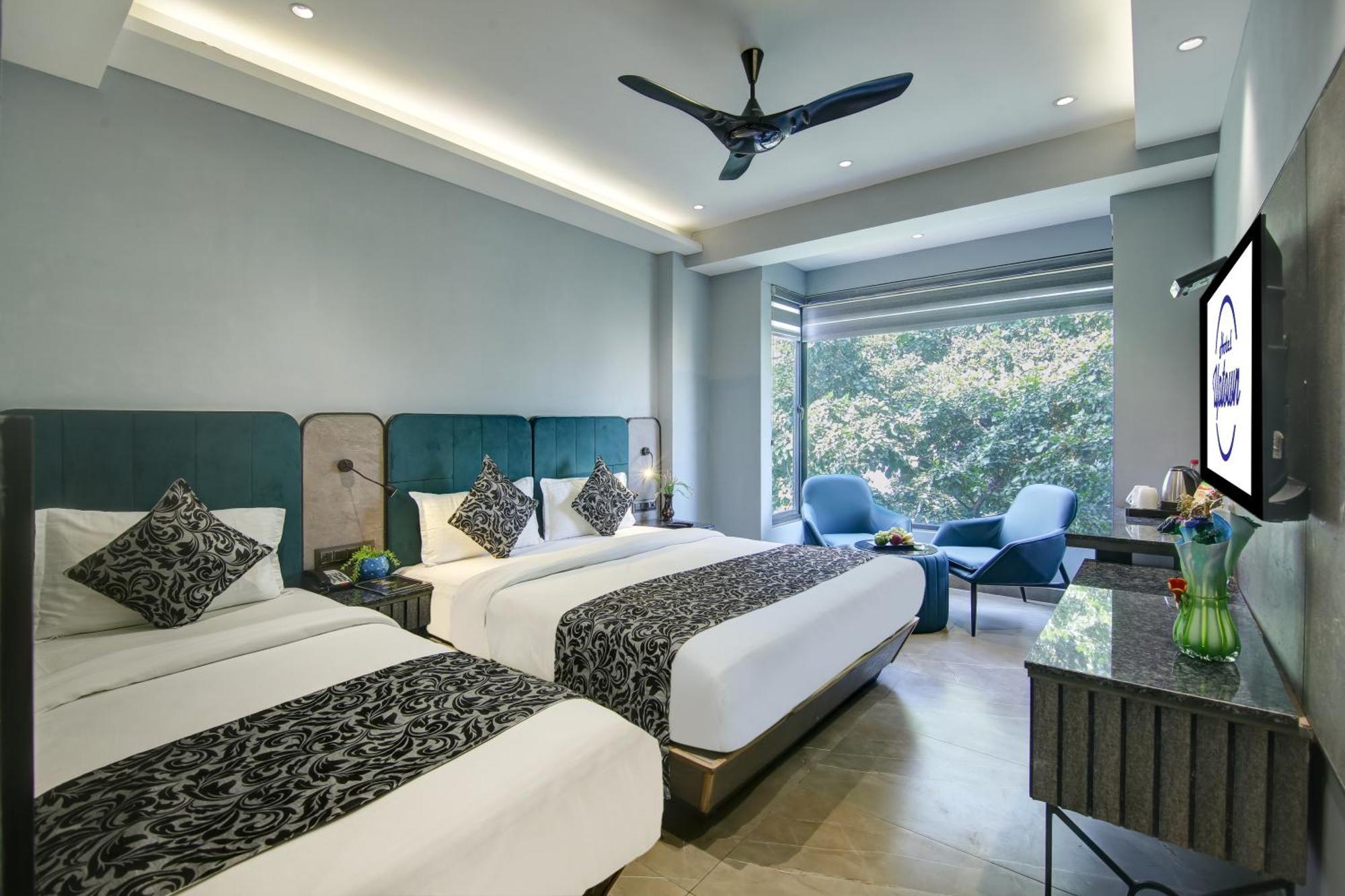 Uptown 1km Connaught Place Hotel New Delhi